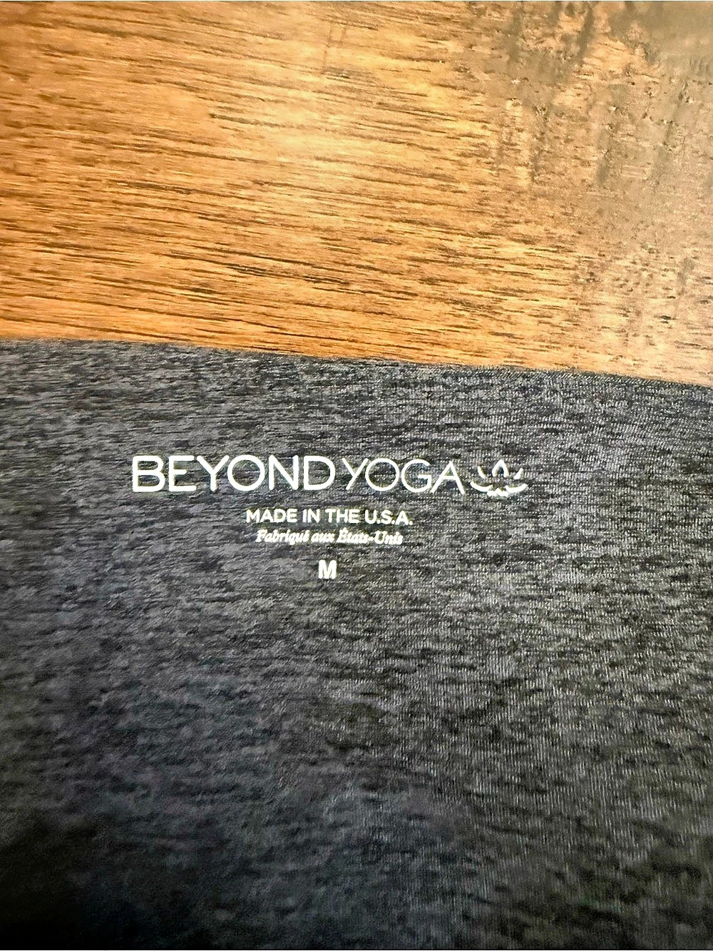 Beyond Yoga Spacedye Lost Your Mind Cropped Tank Gray Medium - Picture 3 of 3